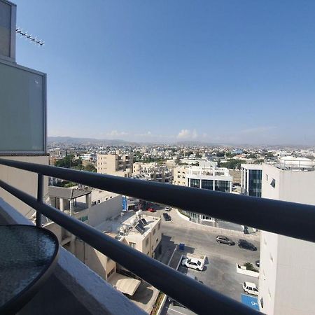 Great Views Apartment. Limassol Bagian luar foto