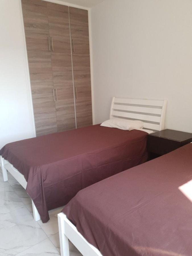 Great Views Apartment. Limassol Bagian luar foto